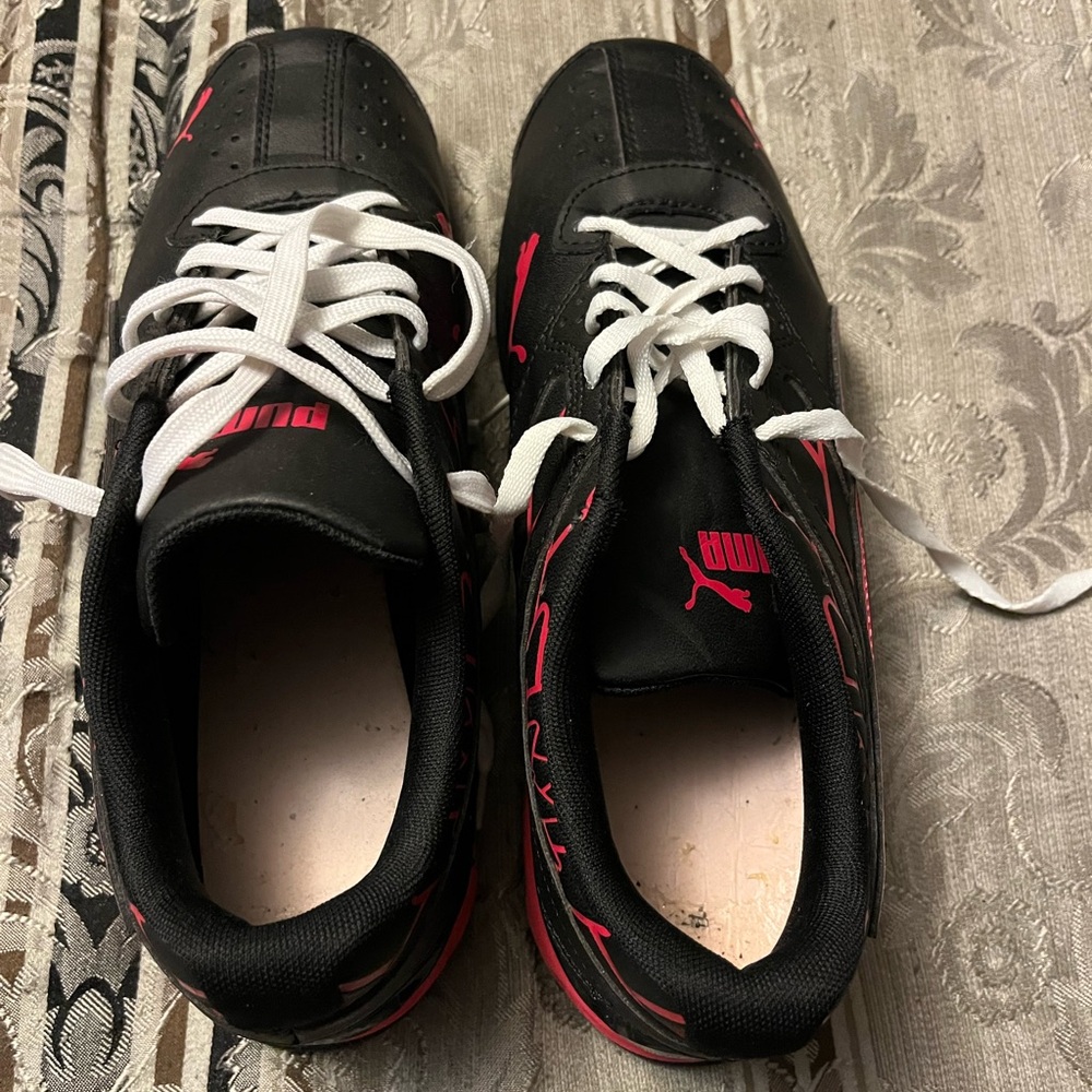 Puma Black and Pink Athletic Shoes